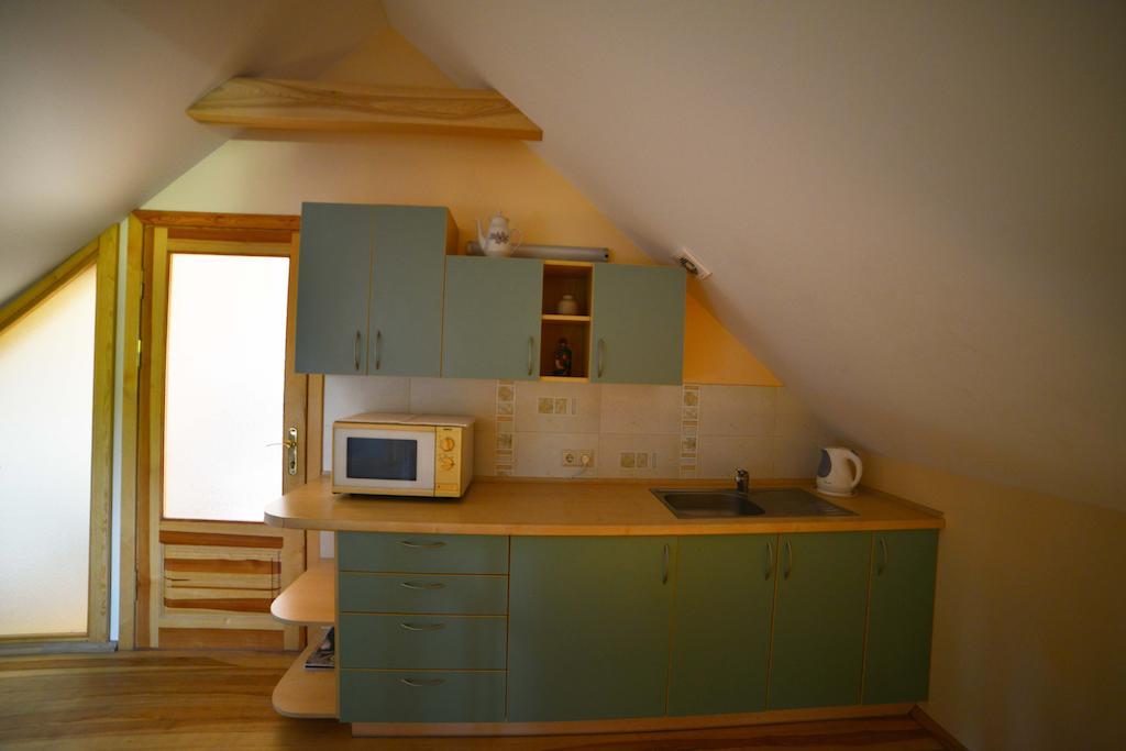 Birutes Apartments Паланга Стая снимка