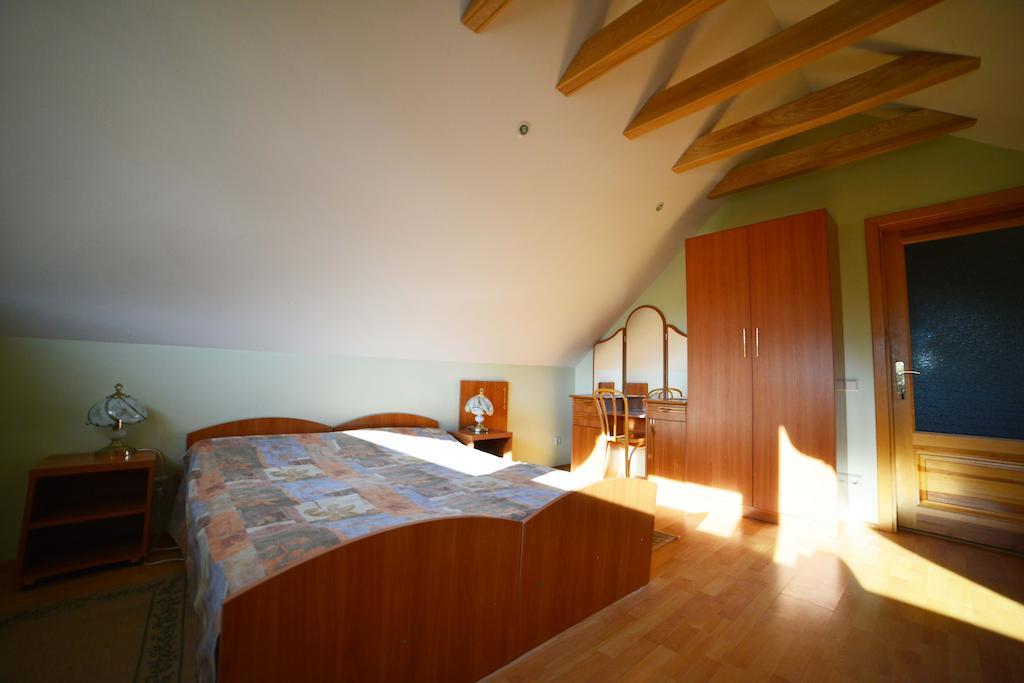 Birutes Apartments Паланга Стая снимка